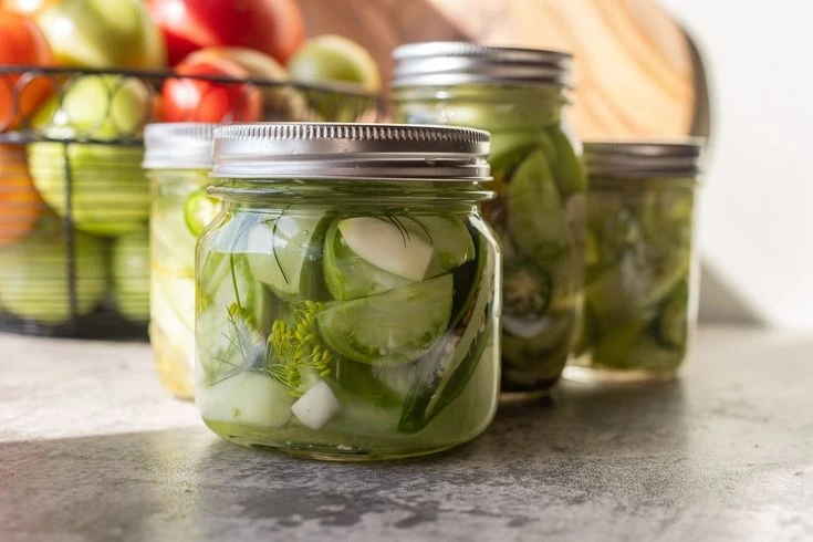 Top 10 Ways to Use Pickled Green Tomatoes Beyond Sandwiches